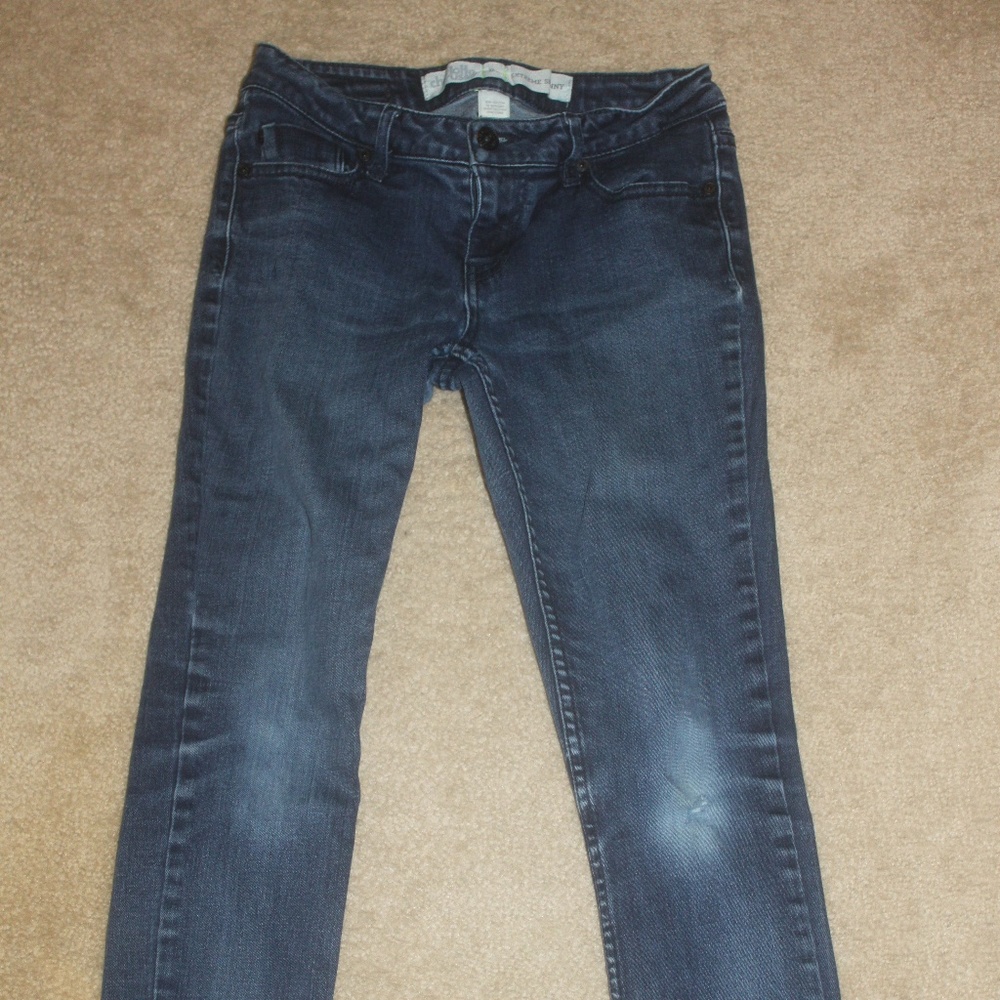 Charlotte Russe Extreme Skinny Dark Wash Blue Jeans Distressed Stretch sslz 2S …